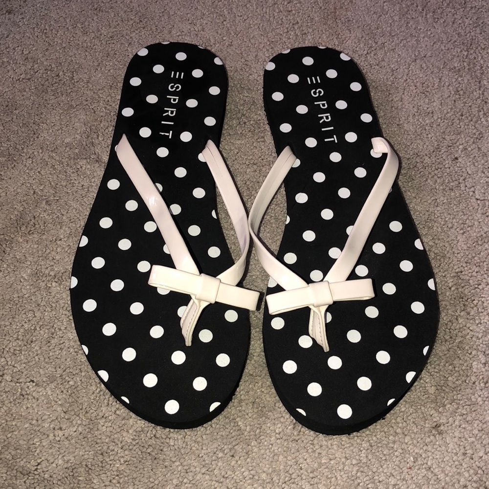 Esprit Women’s size 9 Flip Flops Polka Dots‎ Black White NWOT